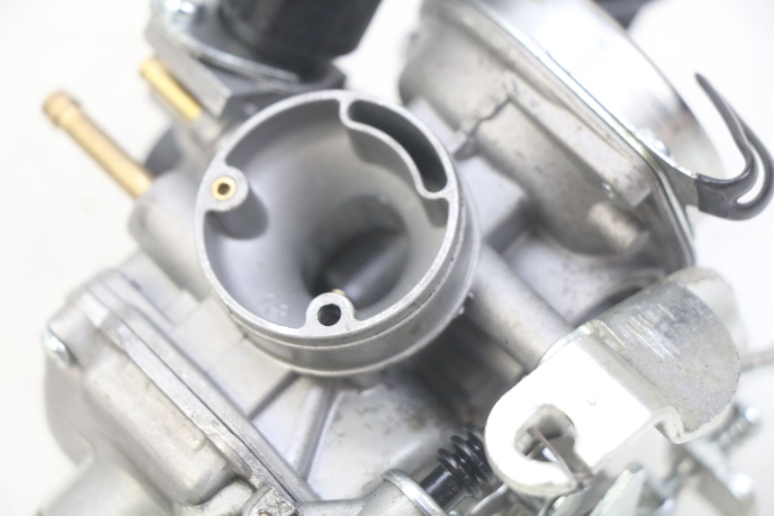 photo de CARBURETOR TNT MOTOR ROMA 10' 4T 50 (2019 - 2022) - Surface and material condition
