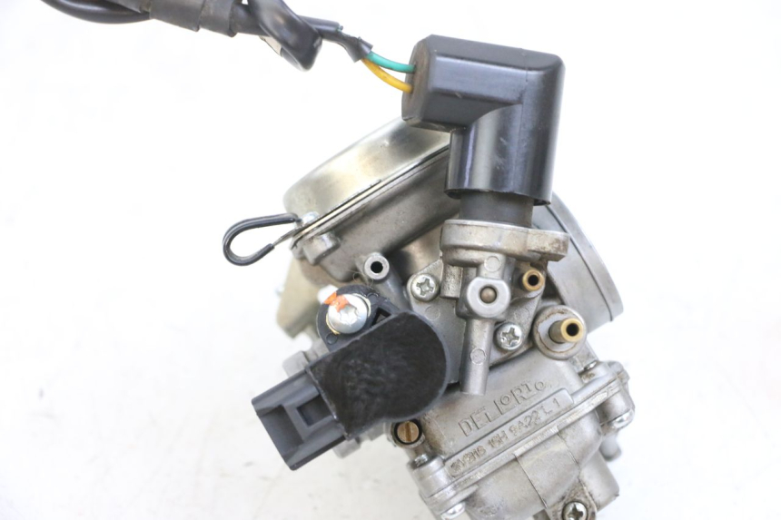 photo de CARBURETOR TNT MOTOR ROMA 10' 4T 50 (2019 - 2022) - Technical close-up