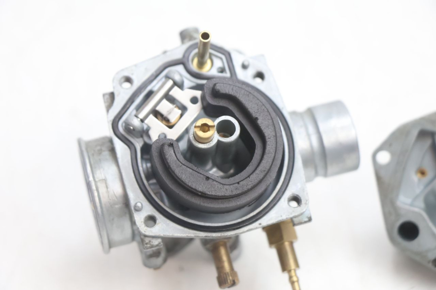 photo de CARBURETOR KEEWAY RY6 2T 50 (2011 - 2019) - Checked used part