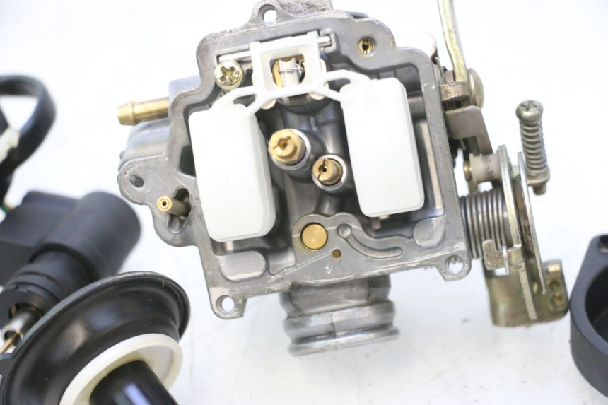 photo de CARBURETOR JM MOTORS SANTANA 50 (2014 - 2023) - Used quality zoom