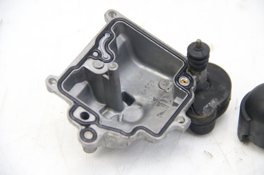 photo de CARBURETOR APRILIA SCARABEO 4T 50 (2009 - 2017) - Surface and material condition