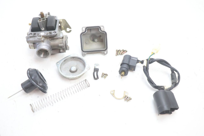 photo de CARBURETOR FYM SCOOTERONE 125 (2006 - 2008) - Surface and material condition