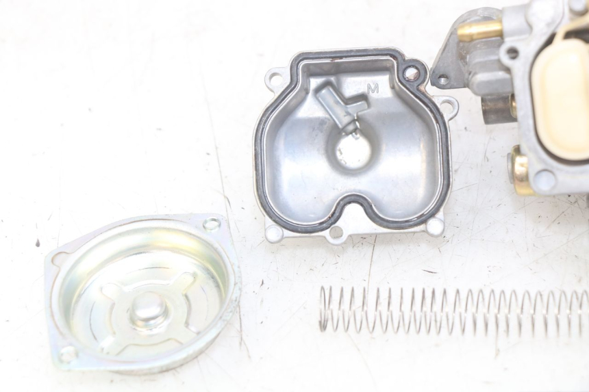 photo de CARBURETOR HONDA SCV LEAD 100 (2003 - 2007) - Supplementary product photo
