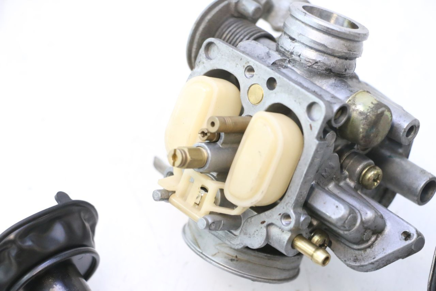 photo de CARBURETOR HONDA SCV LEAD 100 (2003 - 2007) - Supplementary product photo