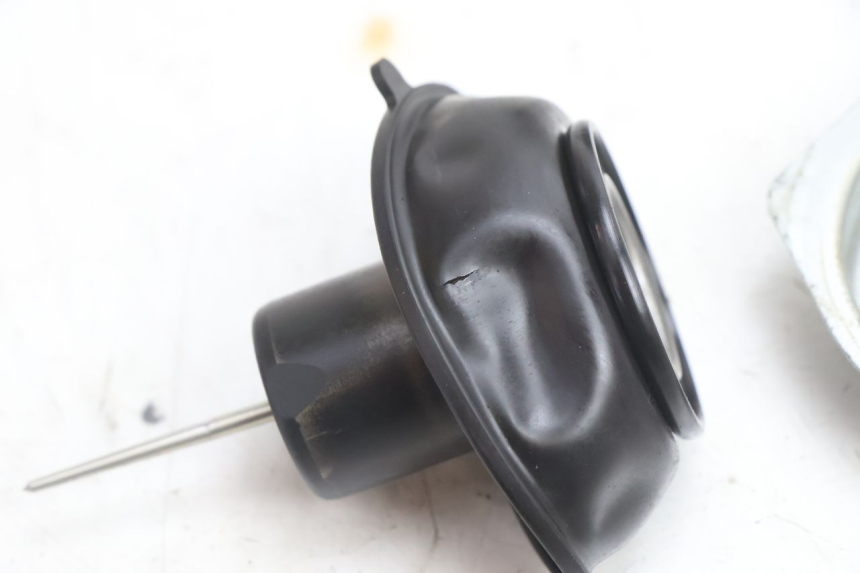 photo de CARBURETOR HONDA SH 125 (2001 - 2003) - Component zoom