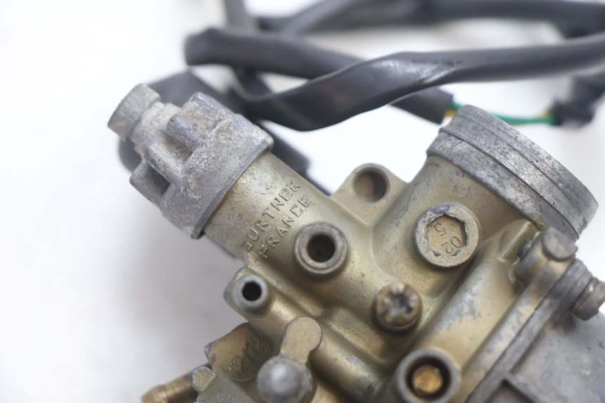 photo de CARBURETOR PEUGEOT SPEEDFIGHT 2 AC 50 (2000 - 2009) - Zoom on usage condition