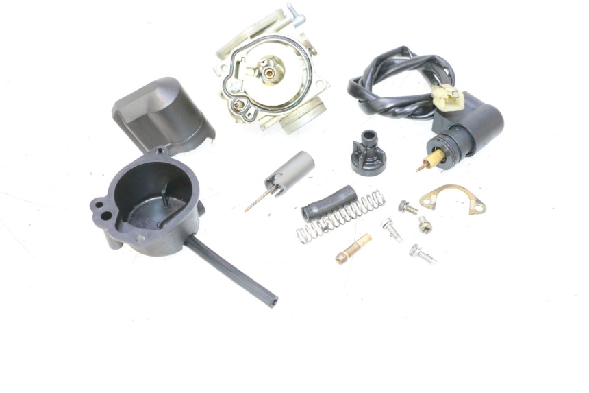 photo de CARBURETOR PEUGEOT SPEEDFIGHT LC 50 (1996 - 2002) - High-resolution close-up