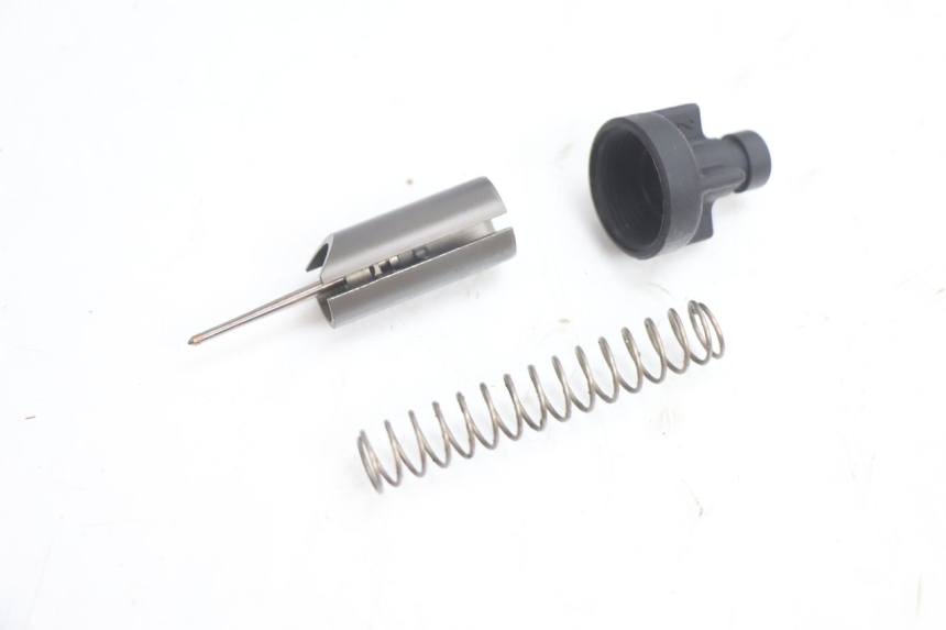 photo de CARBURETOR PEUGEOT TKR TREKKER FURIOUS 50 (2005 - 2014) - Distinctive features