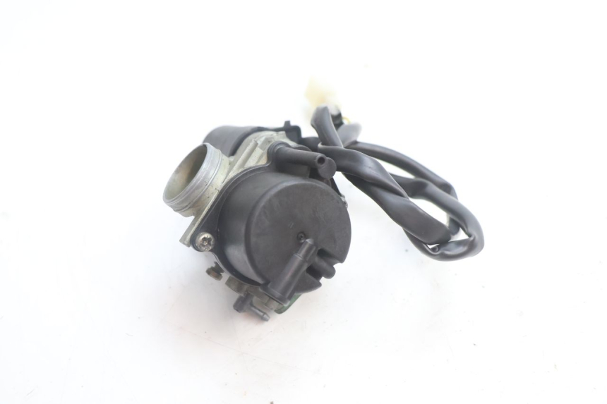 photo de CARBURETOR PEUGEOT TKR TREKKER FURIOUS 50 (2005 - 2014) - Fixing points details