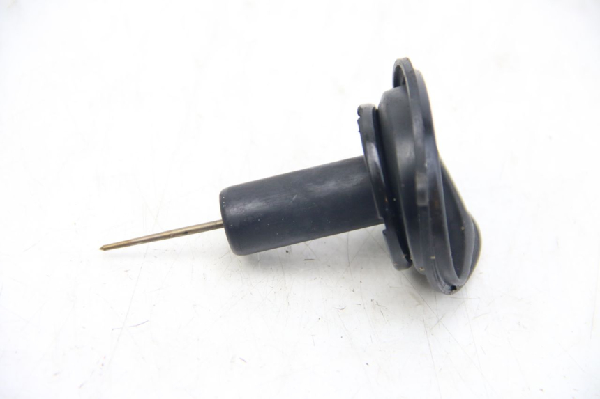 photo de CARBURETOR PEUGEOT TWEET 4T 50 (2010 - 2014) - Surface and material condition