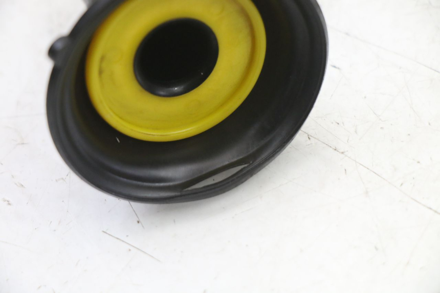 photo de CARBURETOR UNIVERSAL BIKE ZN50QT-11B 50 (2018 - 2021) - High-resolution close-up