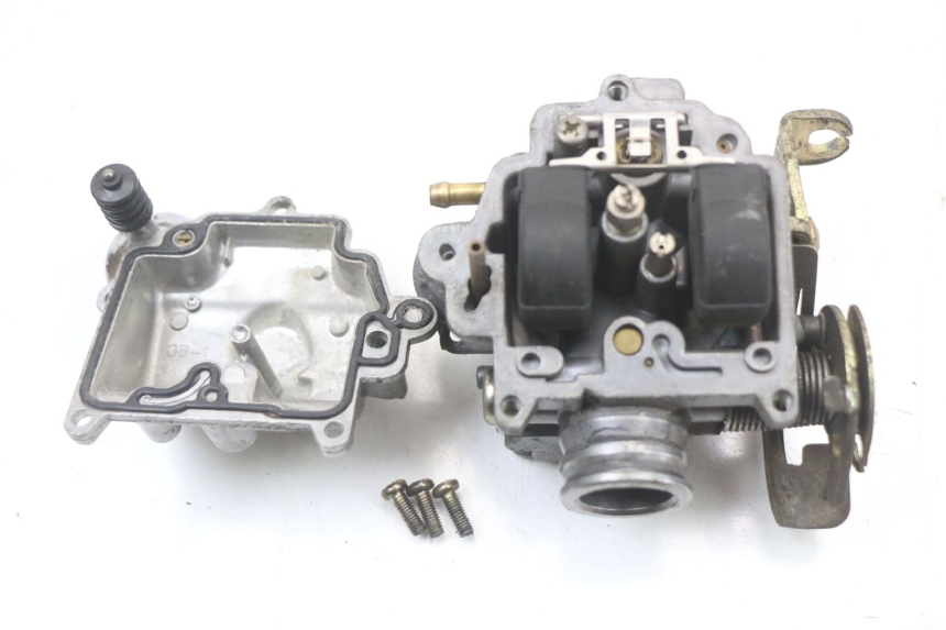 photo de CARBURETOR BEELINE VELOCE 4T 50 (2011 - 2020) - Surface and material condition