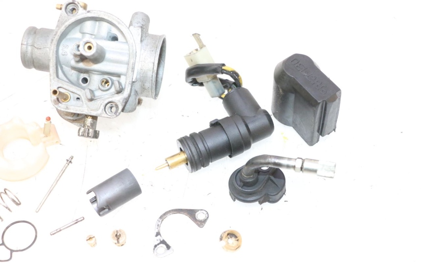 photo de CARBURETOR PIAGGIO VESPA LX 2T 50 (2005 - 2013) - Component zoom