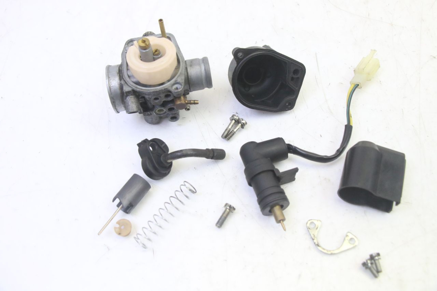 photo de CARBURETOR PIAGGIO VESPA S 2T 50 (2007 - 2014) - Surface and material condition