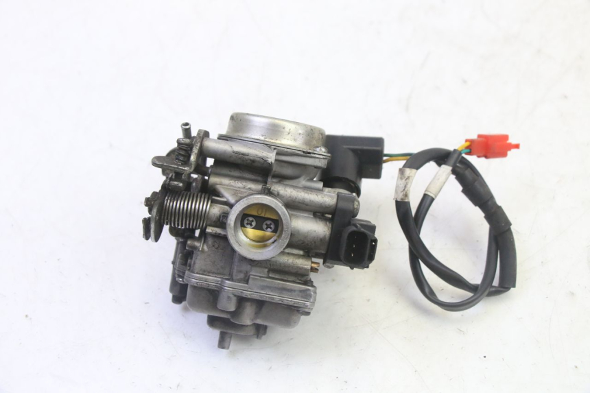photo de CARBURETOR GTS VICI 4T 50 (2020 - 2025) - Zoom on usage condition
