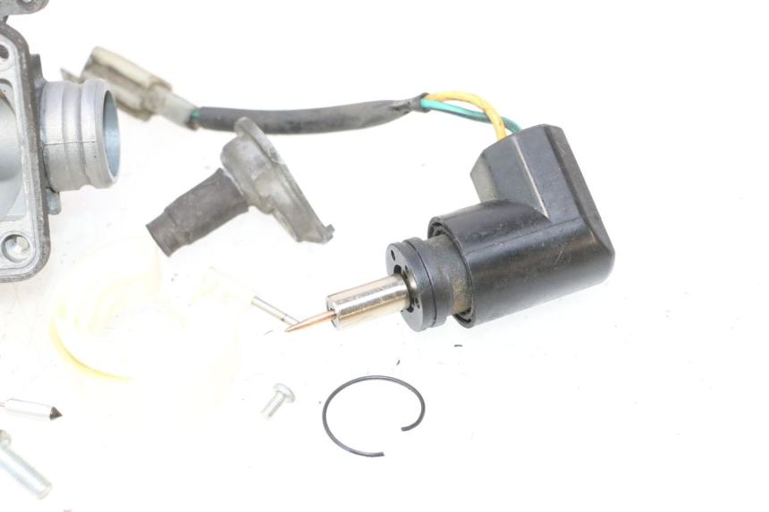 photo de CARBURETOR PEUGEOT VIVACITY NEW 2T 50 (2008 - 2017) - Focus on structure