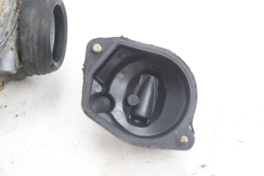 photo de CARBURETOR PEUGEOT VIVACITY 100 (1999 - 2008) - Distinctive features
