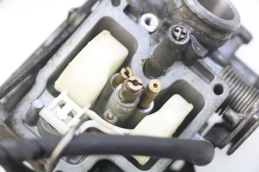 photo de CARBURETOR HONDA VT C SHADOW 125 (1999 - 2007) - Used quality zoom