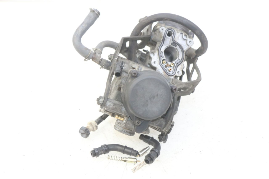 photo de CARBURETOR HONDA VT C SHADOW 125 (1999 - 2007) - Surface and material condition