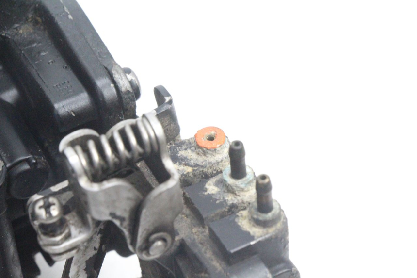 photo de CARBURETOR YAMAHA WAVE RUNNER GP R 1200 (2000 - 2003) - High-resolution close-up