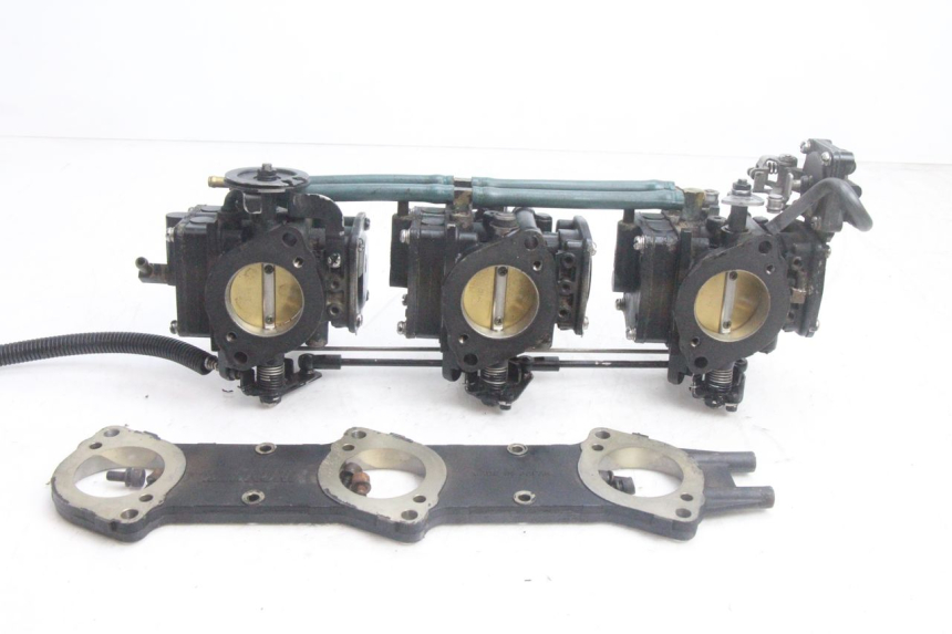 photo de CARBURETOR YAMAHA WAVE RUNNER GP R 1200 (2000 - 2003) - Supplementary product photo