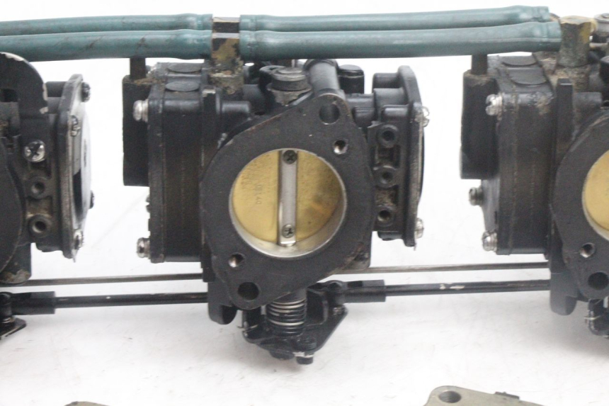 photo de CARBURETOR YAMAHA WAVE RUNNER GP R 1200 (2000 - 2003) - Focus on structure