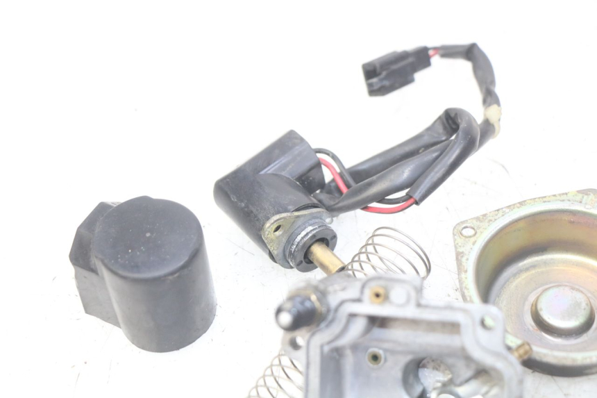 photo de CARBURETOR PIAGGIO X8 125 (2004 - 2007) - Focus on structure