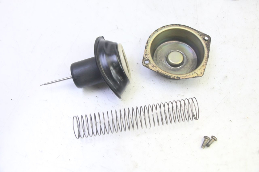 photo de CARBURETOR PIAGGIO X8 125 (2004 - 2007) - Distinctive features