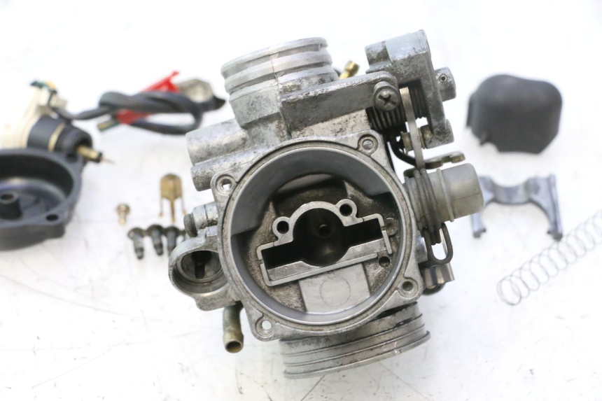 photo de CARBURETOR PIAGGIO X9 EVOLUTION 125 (2003 - 2007) - Distinctive features