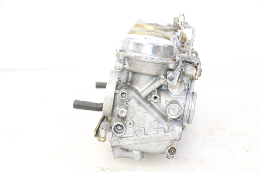 photo de CARBURETOR YAMAHA XJN DIVERSION 600 (2000 - 2003) - Distinctive features
