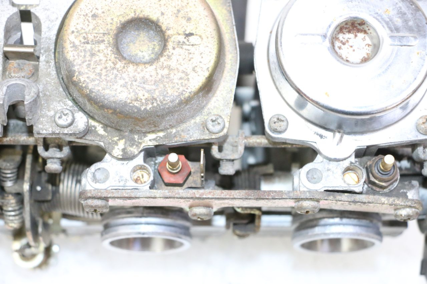 photo de CARBURETOR YAMAHA XJN DIVERSION 600 (2000 - 2003) - Zoom on usage condition