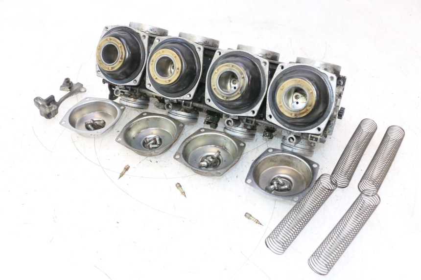 photo de CARBURETOR YAMAHA XJR 1300 (1998 - 2002) - Alternative angle