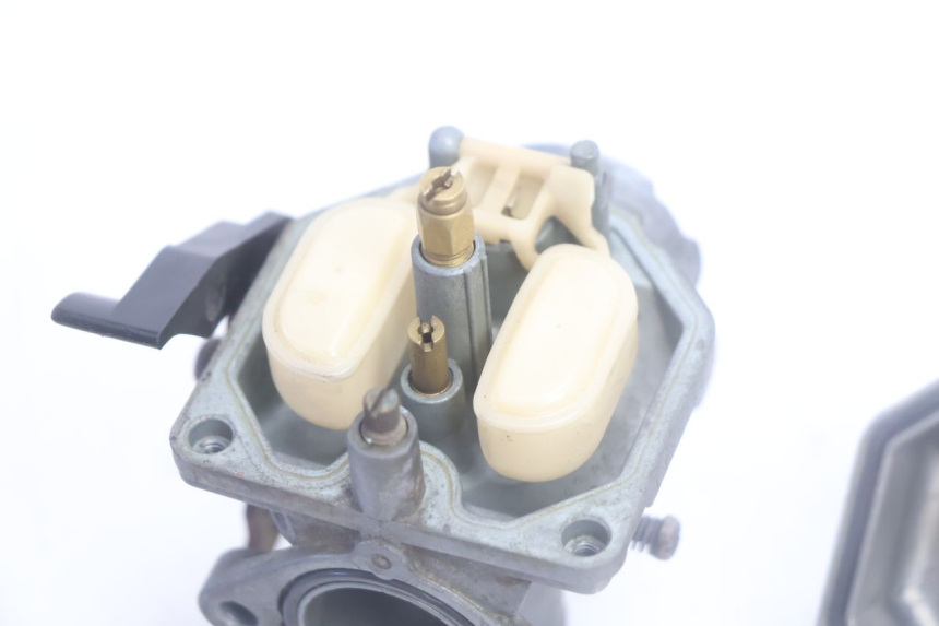 photo de CARBURETOR SMC XROAD 150 - Distinctive features