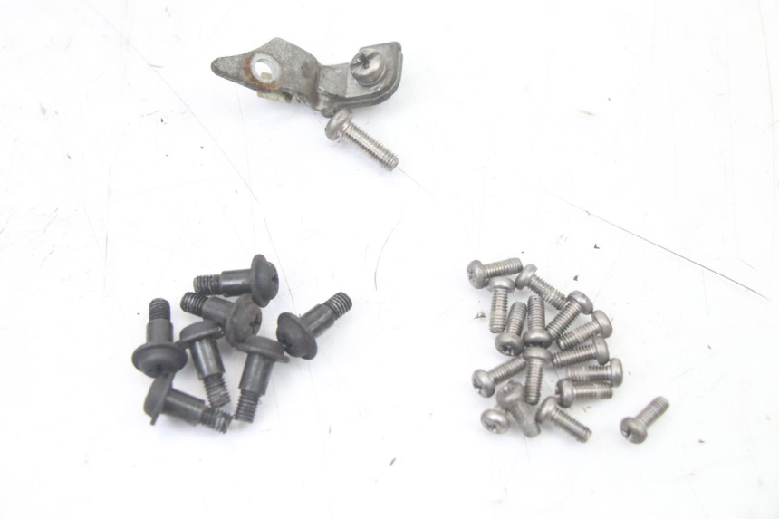 photo de CARBURETOR YAMAHA FZS FAZER 600 (2001 - 2003) - High-resolution close-up