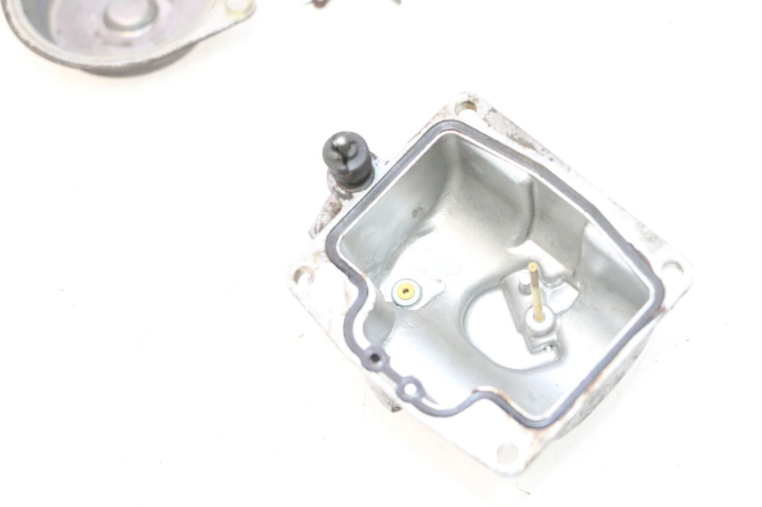 photo de CARBURETOR YAMAHA YP MAJESTY 125 (2002 - 2006) - Used quality zoom