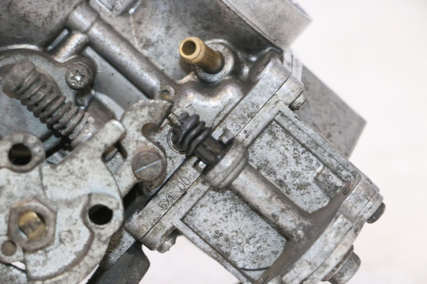 photo de CARBURETOR YAMAHA YP MAJESTY 125 (2002 - 2006) - Surface and material condition