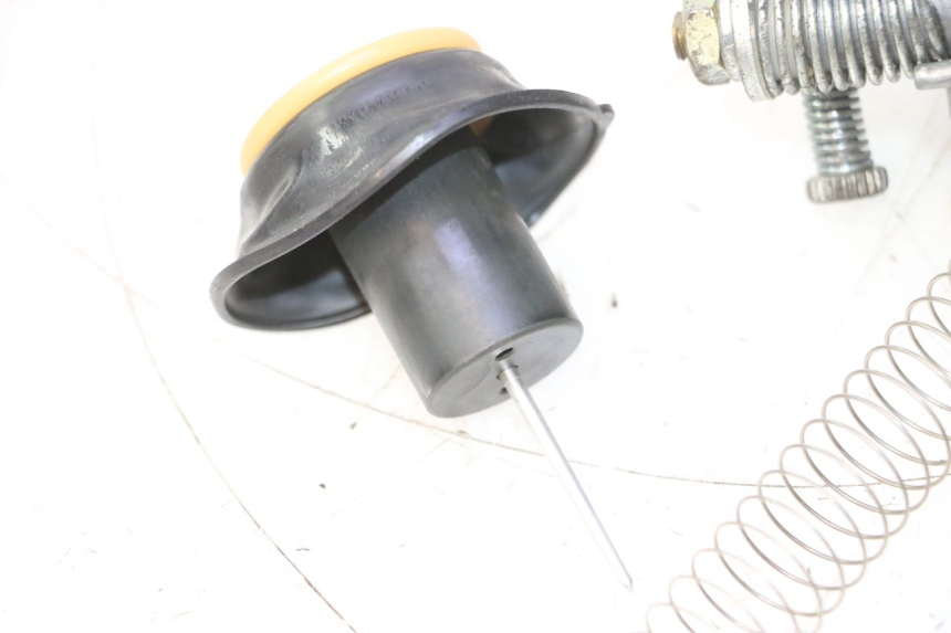 photo de CARBURETOR YAMAHA YP MAJESTY 125 (1998 - 2001) - Supplementary product photo