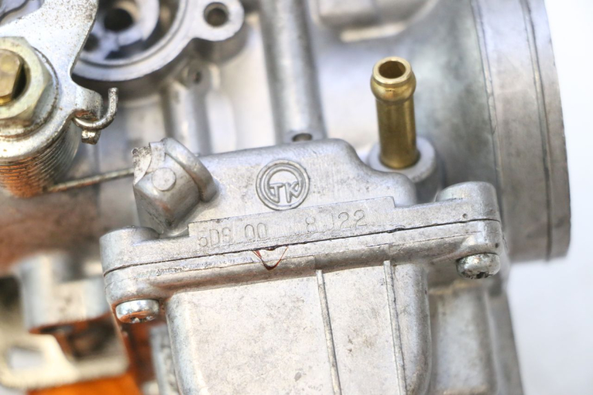 photo de CARBURETOR YAMAHA YP MAJESTY 125 (1998 - 2001) - Zoom on usage condition