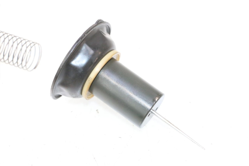 photo de CARBURETOR YAMAHA YP MAJESTY 125 (2007 - 2010) - Distinctive features