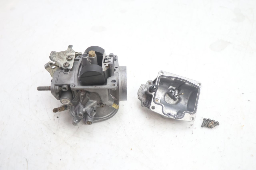 photo de CARBURETOR YAMAHA YP MAJESTY 125 (2002 - 2006) - Surface and material condition