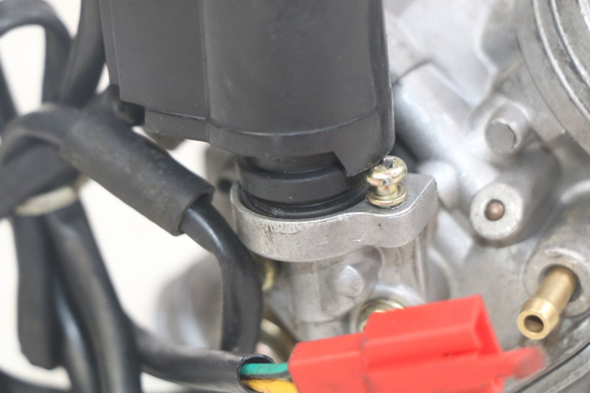 photo de CARBURETOR YIYING YY125T 125 (2006 - 2014) - Zoom on usage condition