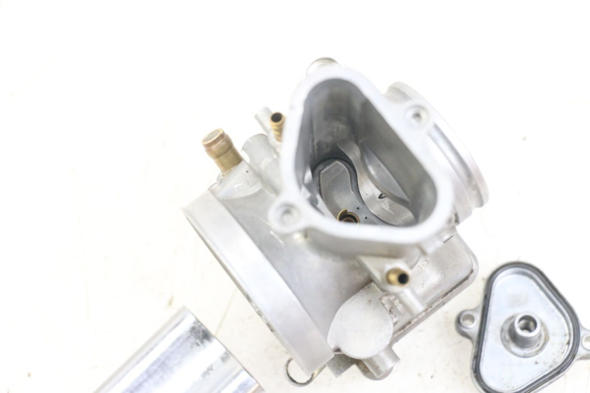 photo de CARBURETOR YAMAHA YZ 125 (2017 - 2021) - High-resolution close-up