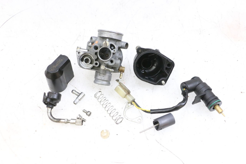 photo de CARBURETOR PIAGGIO ZIP 2T 50 (2009 - 2019) - Detailed visual inspection