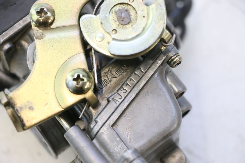 photo de CARBURETOR UNIVERSAL BIKE ZN50QT-11B 50 (2018 - 2021) - Zoom on usage condition