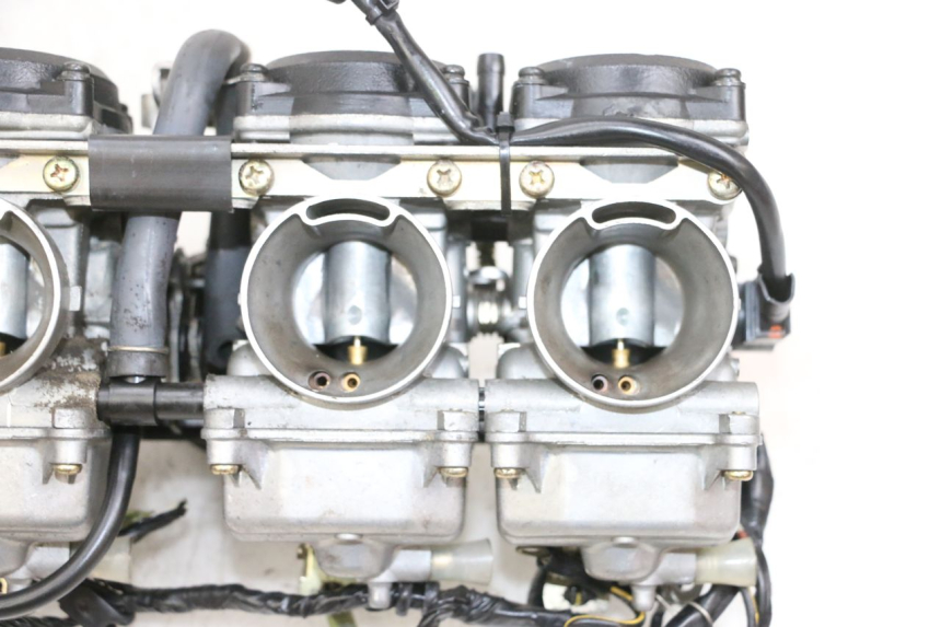 photo de CARBURETOR KAWASAKI ZR 7 750 (1999 - 2004) - Focus on structure