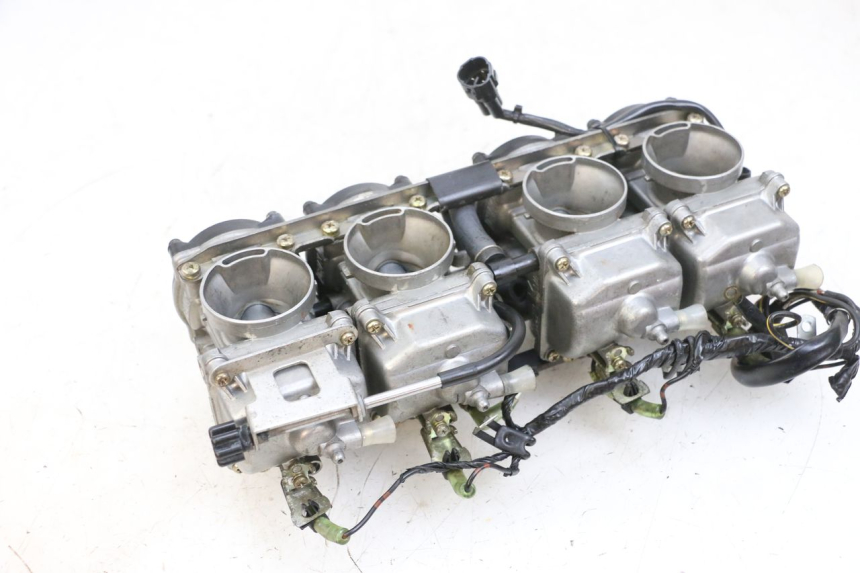 photo de CARBURETOR KAWASAKI ZR 7 750 (1999 - 2004) - Zoom on usage condition