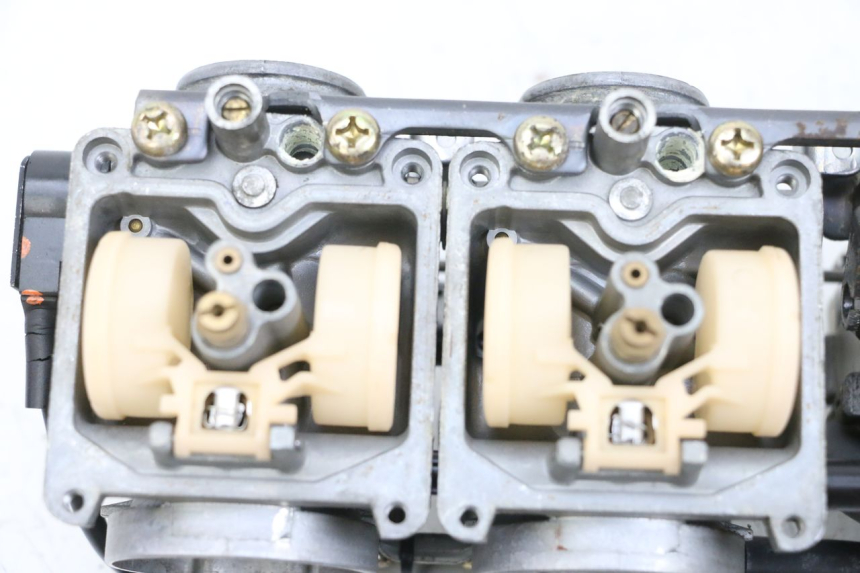photo de CARBURETOR KAWASAKI ZR 7 750 (1999 - 2004) - Technical close-up