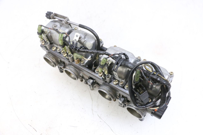 photo de CARBURETOR KAWASAKI ZR 7 750 (1999 - 2004) - Alternative perspective