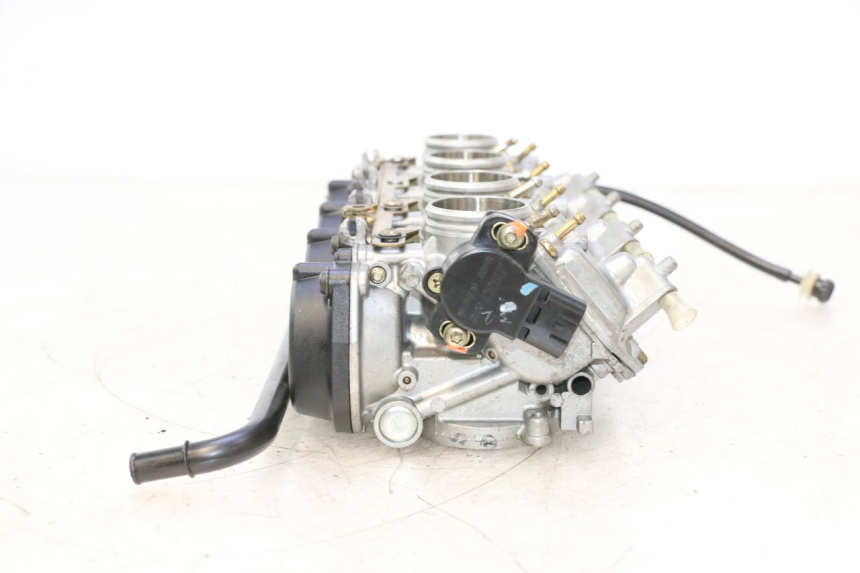 photo de CARBURETOR KAWASAKI ZX-6R ZX6R 600 (2000 - 2002) - Component zoom