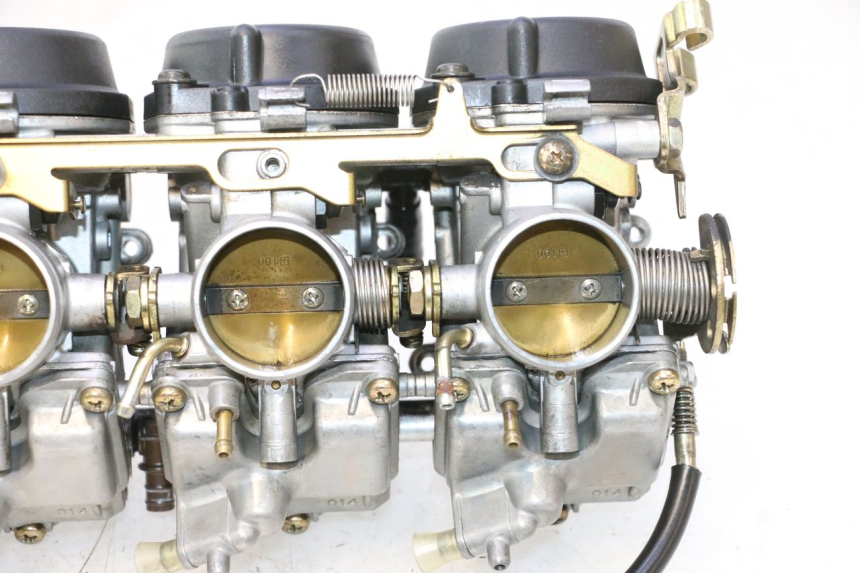 photo de CARBURETOR KAWASAKI ZX-6R ZX6R 600 (2000 - 2002) - Detailed visual inspection